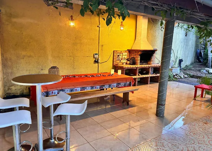 Mountain'S House Apartment Agadao